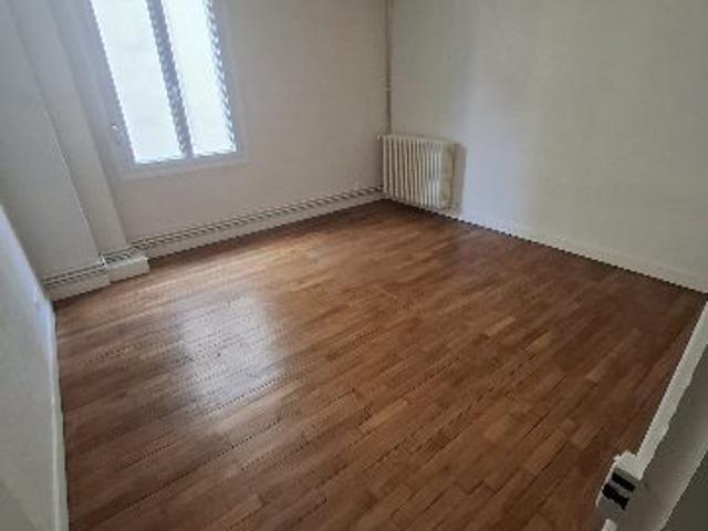 Apartment at 61 Mortagne au Perche, MORTAGNE AU PERCHE, 61400, France