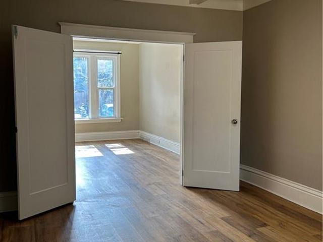 apartment at 62 BARNESDALE Avenue S