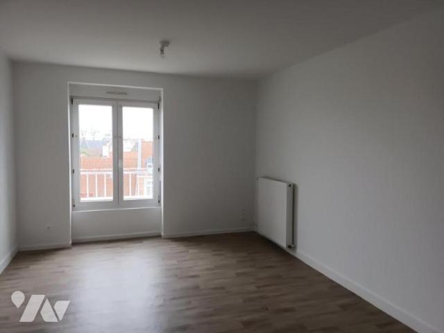 Apartment at 62 Montreuil, MONTREUIL, 62170, France