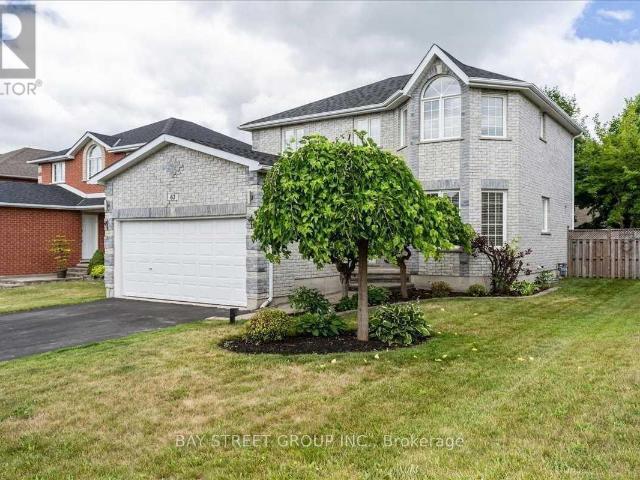 apartment at 62 SUMMERSET DRIVE