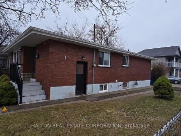 Hamilton, Ontario, Ontario - Cellar