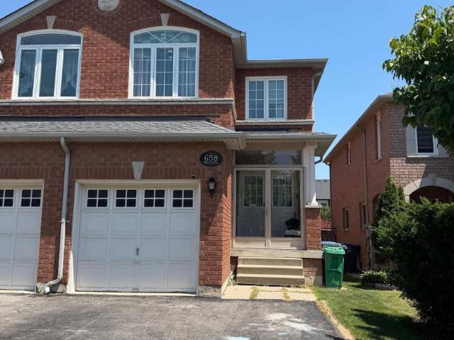 apartment at 658 WILDGRASS ROAD, Mississauga, Ontario, L5B4J5