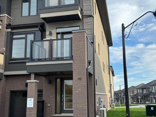 apartment at 660 COLBORNE STREET