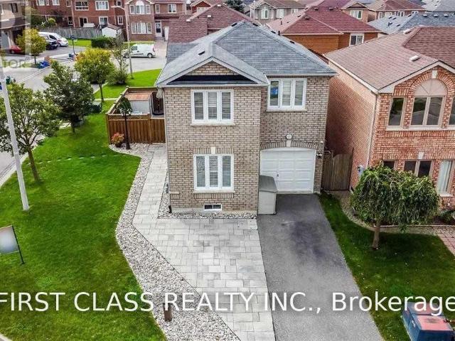 apartment at 67 DENTON CIRCLE, Vaughan, Ontario, L6A2N4