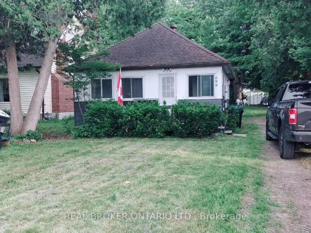 apartment at 699 INNISFIL BEACH ROAD, Innisfil, Ontario, L9S4E4