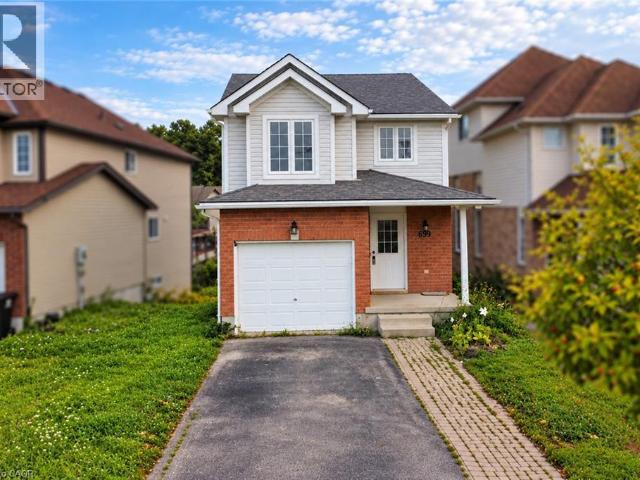 apartment at 699 LAURELWOOD Drive