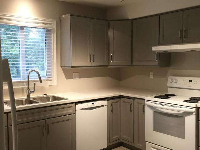 apartment at 692 LINCOLN ROAD, Windsor, Ontario, N8Y2G7