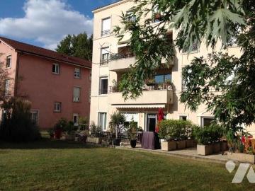 Apartment at 69 Champagne au Mont d'Or, CHAMPAGNE AU MONT D OR, 69410, France