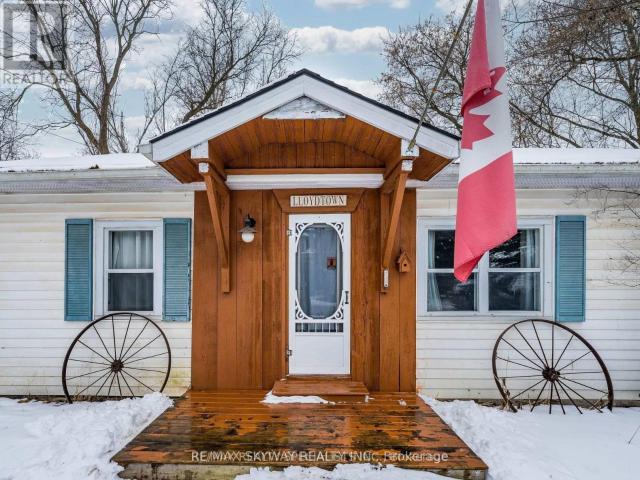 apartment at 6 REBELLION WAY, King, Ontario, L0G1T0