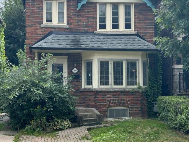 apartment at 705 HILLSDALE AVENUE E