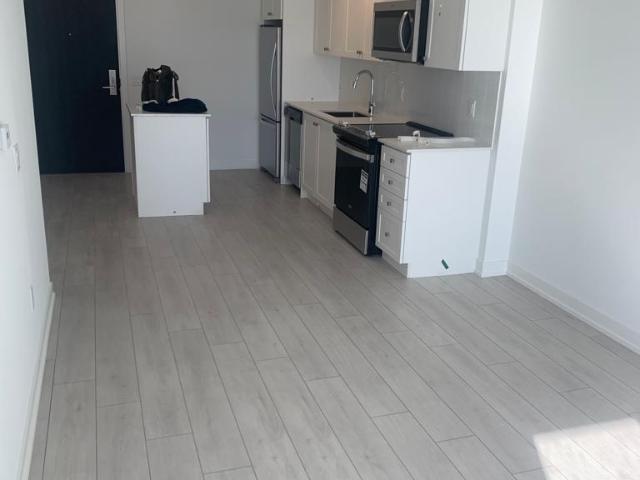 apartment at 706 55 DUKE STREET W, Kitchener, Ontario, N2H6N7