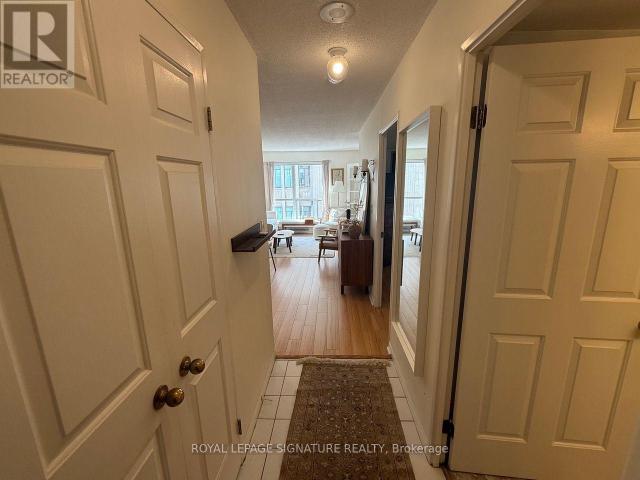 apartment at 707 – 7 CARLTON STREET