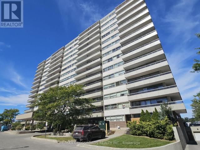 apartment at 702 215 GLENRIDGE AVENUE, St. Catharines, Ontario, L2T3J7
