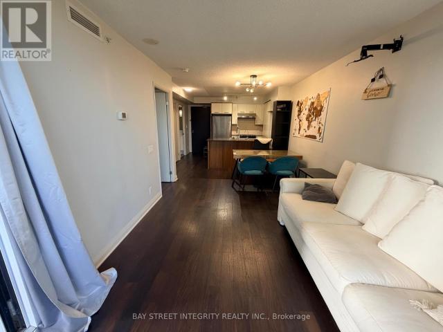 apartment at 703 1 VALHALLA INN ROAD, Toronto, Ontario, M9B1S9
