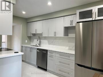 apartment at 70 LADY CHURCHILL COURT, Toronto, Ontario, M1V2J6