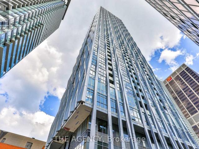 apartment at 711 1 YORKVILLE AVENUE, Toronto, Ontario, M4W1L1