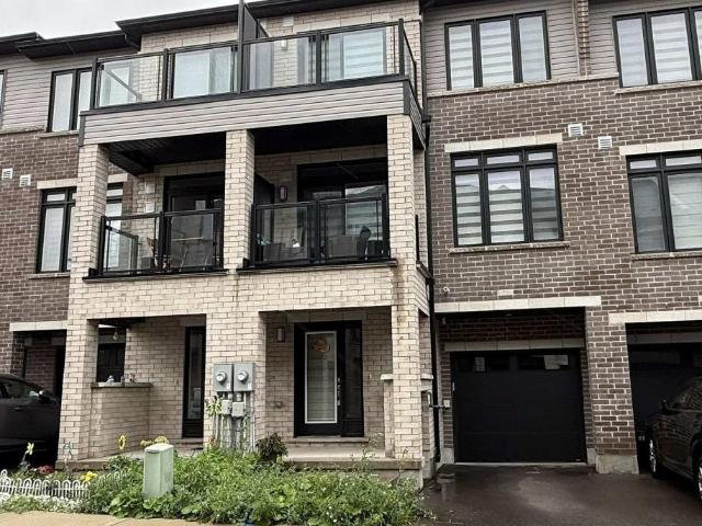apartment at 711 – 585 COLBORNE STREET E