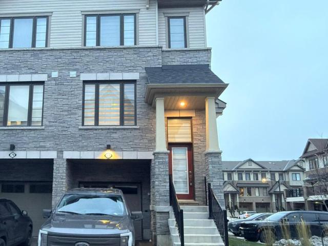 apartment at 71 – 185 BEDROCK DRIVE