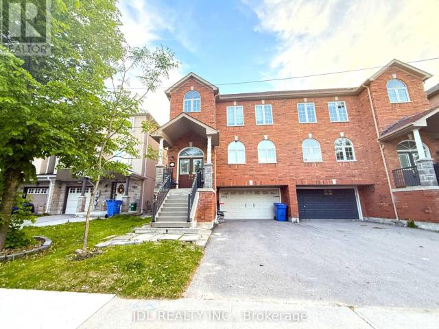 apartment at 71 GAIL PARKS CRESCENT, Newmarket, Ontario, L3X3B9