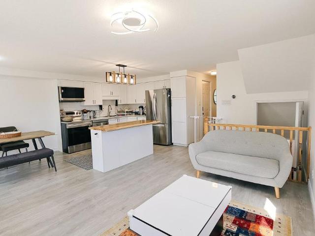 apartment at 71 HIGHBROOK STREET, Kitchener, Ontario, N2E3P3
