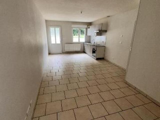 Apartment at 71 Pierre de Bresse, PIERRE DE BRESSE, 71270, France