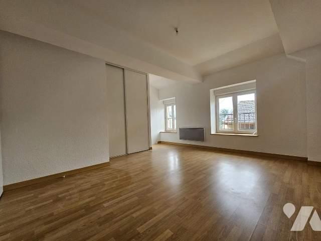Apartment at 71 Viré, VIRE, 71260, France