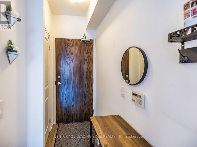 apartment at 728 99 EAGLE ROCK WAY, Vaughan, Ontario, L6A5A7