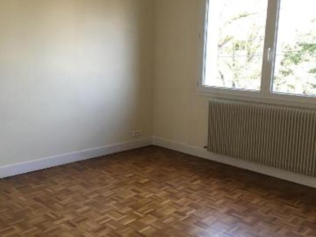 Apartment at 72 Mans, LE MANS, 72000, France