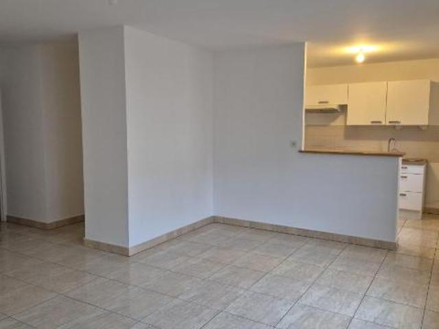Apartment at 72 Mans, LE MANS, 72000, France