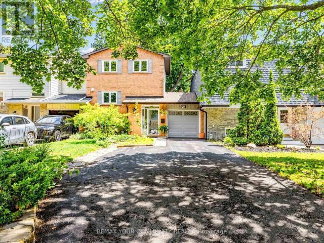apartment at 75 ST. ANDREWS COURT, Aurora, Ontario, L4G3B2