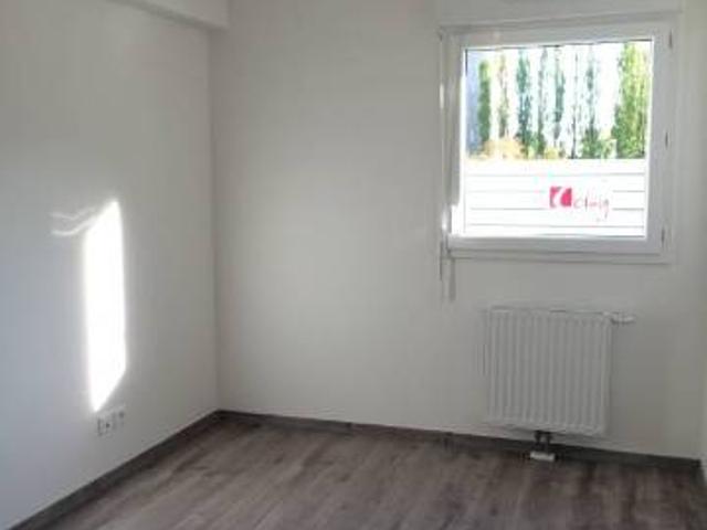 Apartment at 76 Mont Saint Aignan, MONT ST AIGNAN, 76130, France