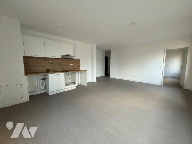 Apartment at 76 Rouen, ROUEN, 76100, France