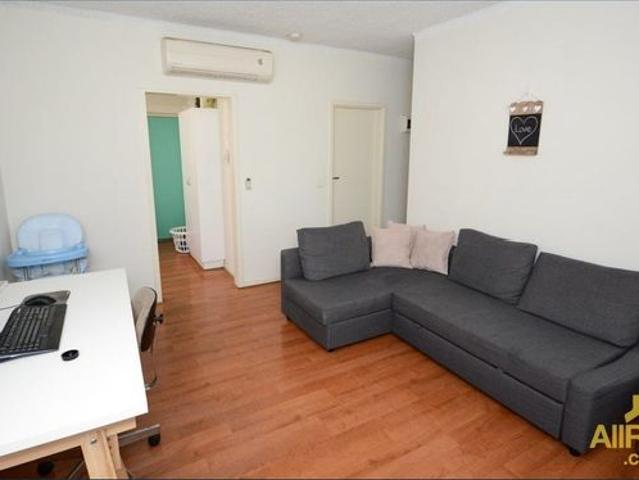 Apartment at 79 High Street, Kensington