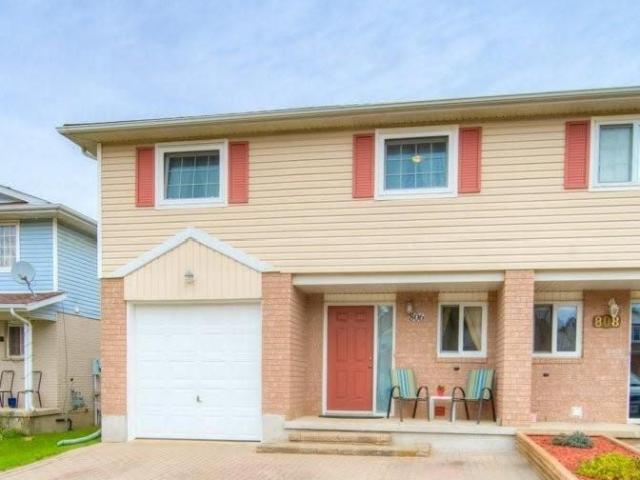 apartment at 806 FAIRWAY Crescent, Kitchener, Ontario, N2A4B5