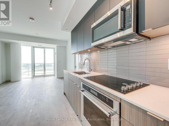 apartment at 806 – 220 MISSINNIHE WAY