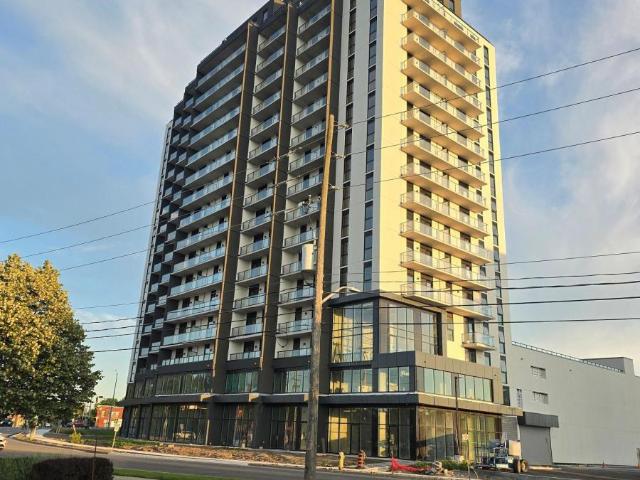 apartment at 808 – 33 ERIE AVENUE