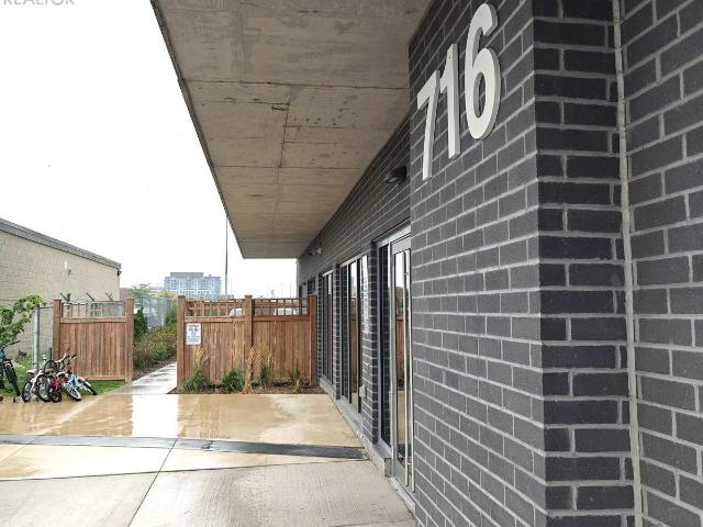 apartment at 808 716 MAIN STREET E, Milton, Ontario, L9T0K9