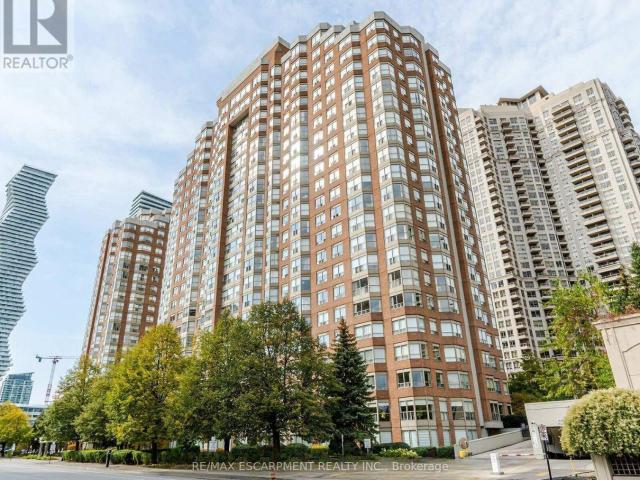 apartment at 802 325 WEBB DRIVE, Mississauga, Ontario, L5B3Z9