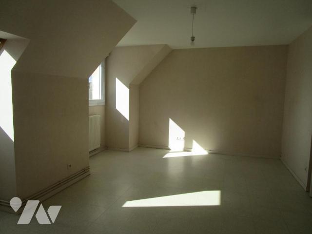 Apartment at 80 Fouilloy, FOUILLOY, 80800, France