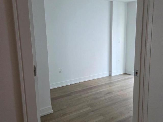 apartment at 815 1 JARVIS STREET, Hamilton, Ontario, L8R3J2