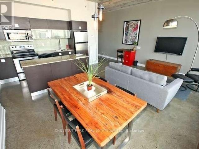apartment at 811 – 10 MORRISON STREET