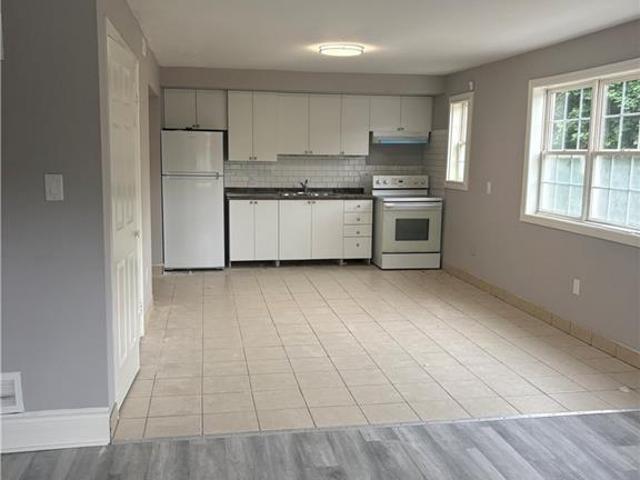 apartment at 81 DUNDAS Street Unit# 1, Dundas, Ontario, L9H7T5