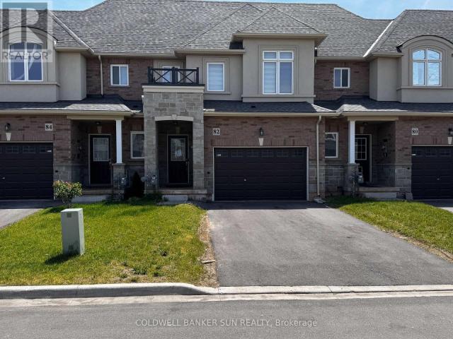 apartment at 82 PINOT CRESCENT, Hamilton, Ontario, L8E0J9