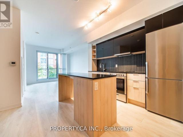apartment at 837 – 31 TIPPETT ROAD