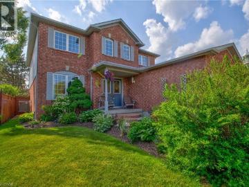 Cambridge, Waterloo, Ontario - Patio, Garden