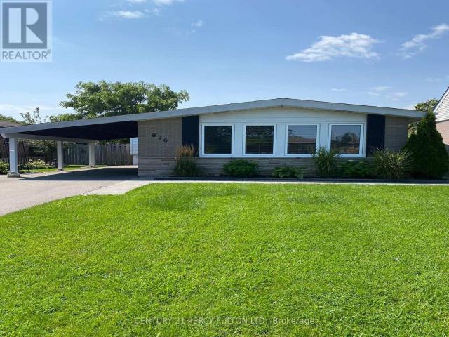 apartment at 876 ANTONIO STREET, Pickering, Ontario, L1W1T3