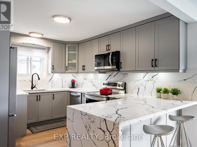 apartment at 870 MODLIN ROAD, Pickering, Ontario, L1W1V7