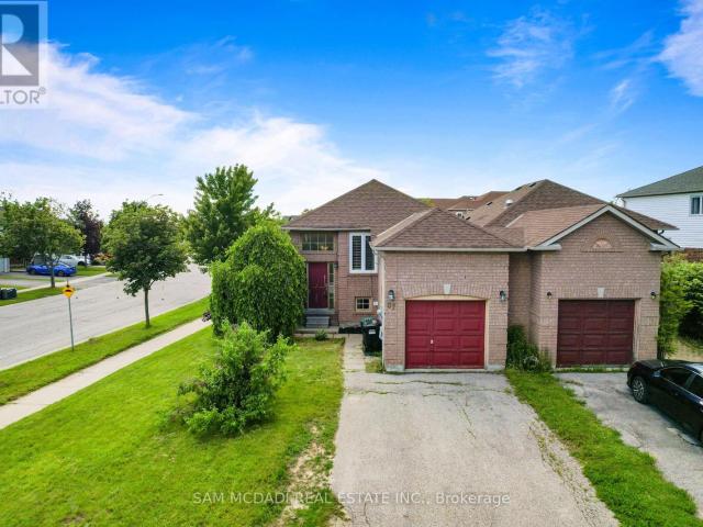 apartment at 87 RUNDLE CRESCENT