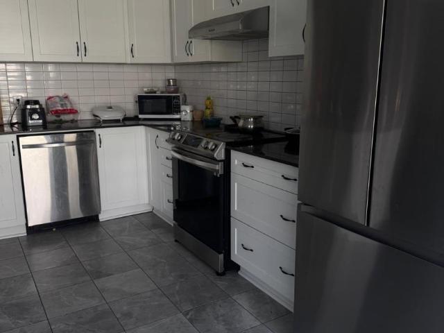apartment at 89 KINDRED ROW, Ottawa, Ontario, K2S3A2