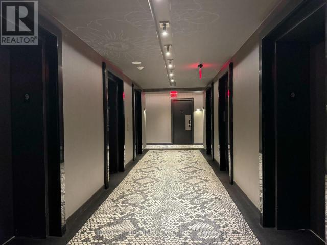 apartment at 909 1080 BAY STREET, Toronto, Ontario, M5S0A5